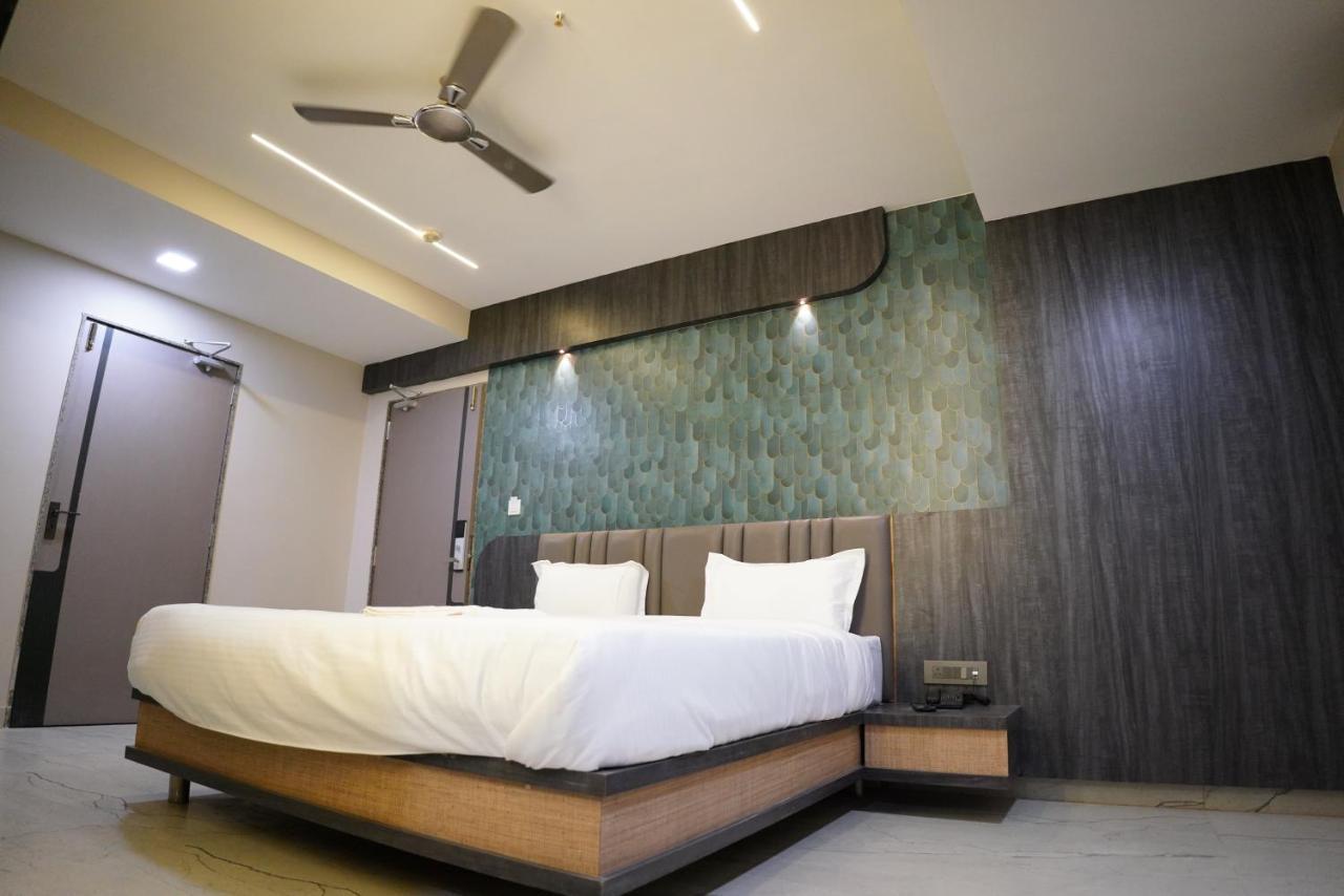 Woodland Hotel Vizianagaram Екстериор снимка